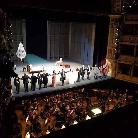 Still Und Stilvoll Im Stadtzentrum Daire Trieste Dış mekan fotoğraf