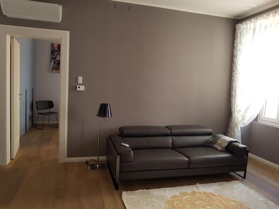 Still Und Stilvoll Im Stadtzentrum Daire Trieste Dış mekan fotoğraf
